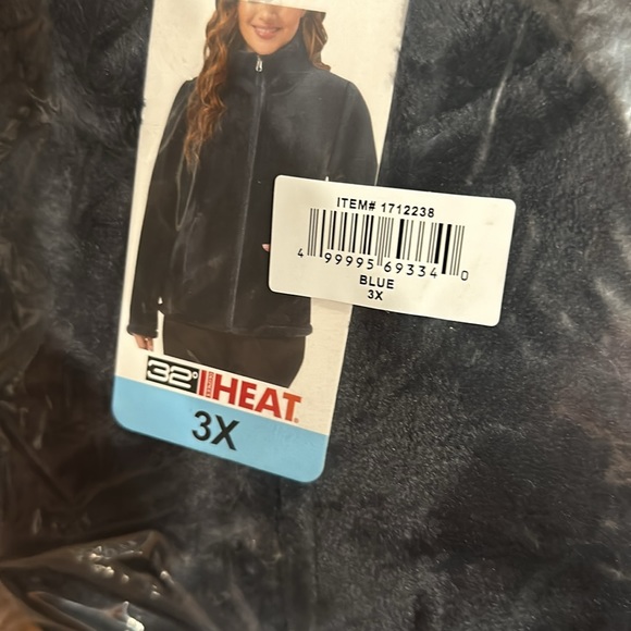 NWT 32 Degrees Ladies' Plush Jacket - Picture 10 of 10